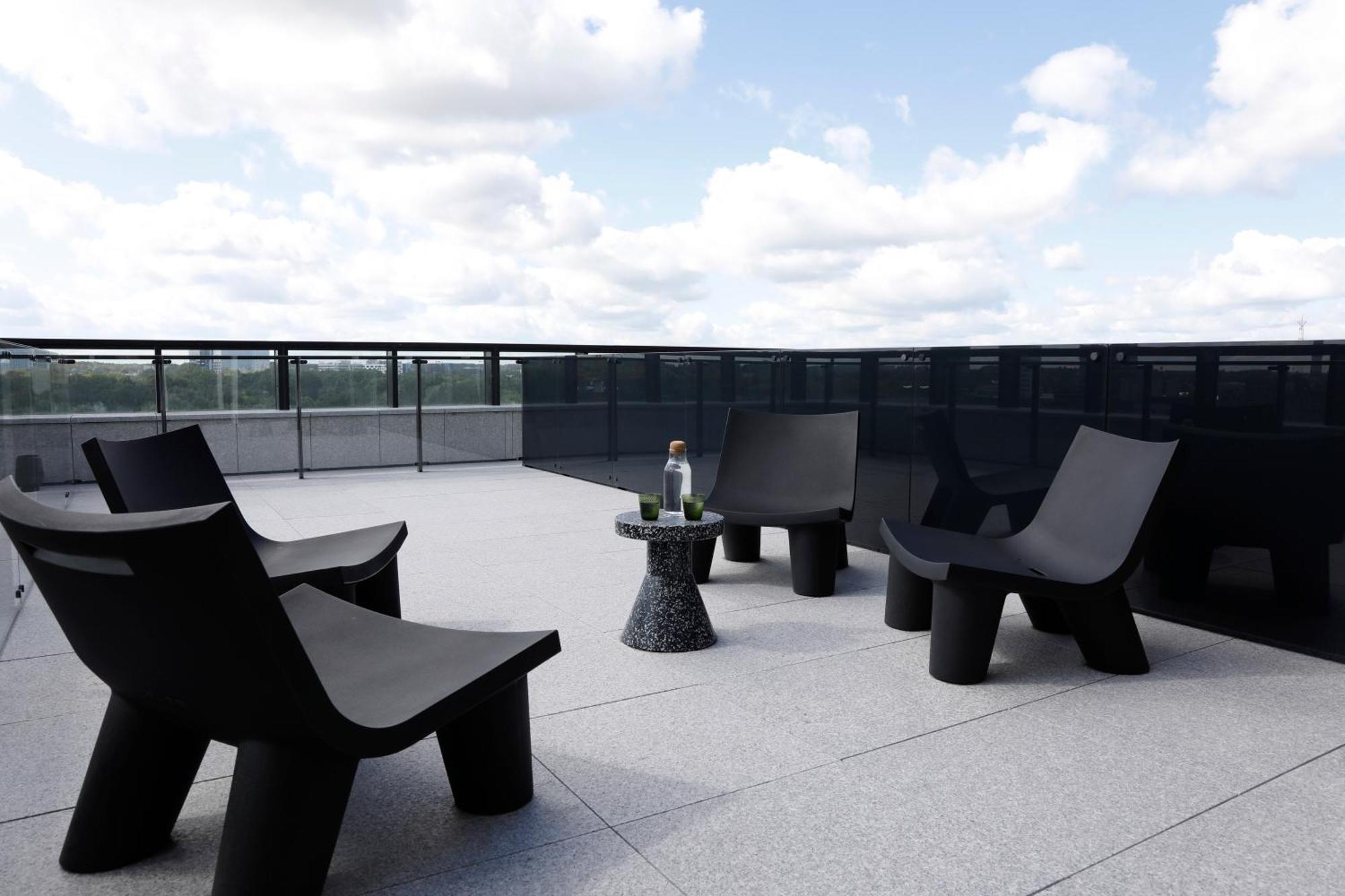 Bob W Kesklinn Tallinn Exteriör bild